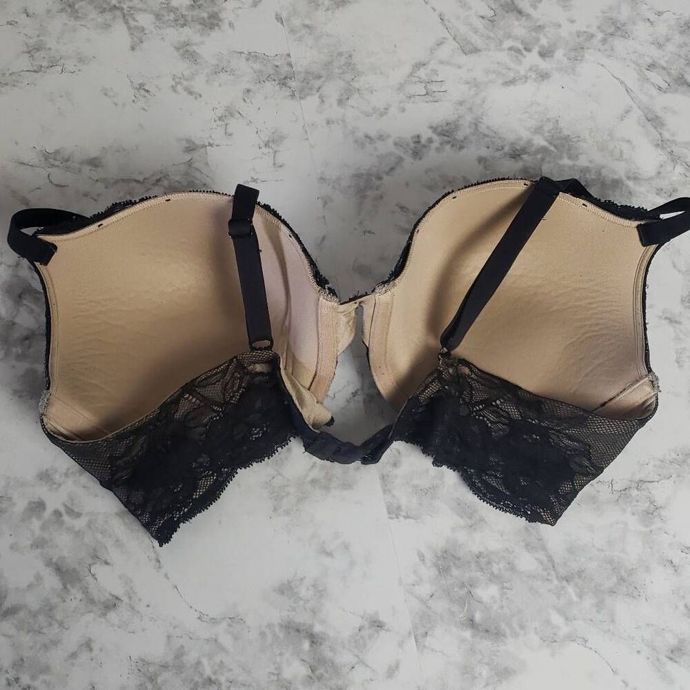 Made In Form‎ Laced Bra 38D - Picture 2 of 12